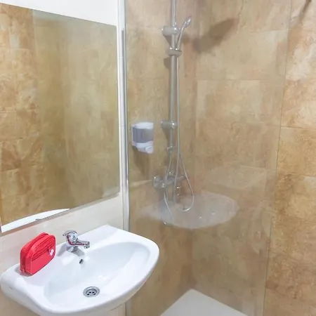 Magnífico duplex renovado con piscina garaje y jardín, frente a la playa de los Caños de Meca. Exterior foto